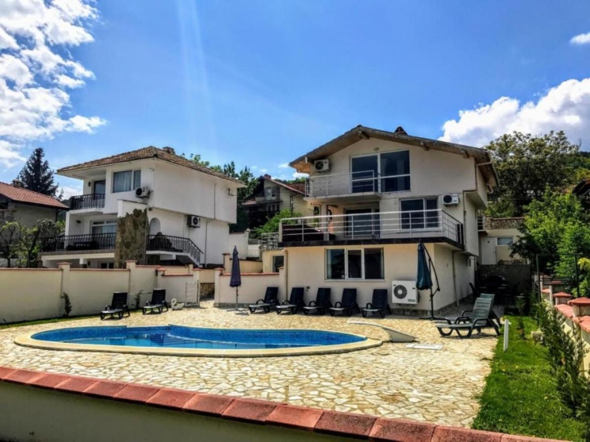 Villa Bianca Balchik Eksteriør billede