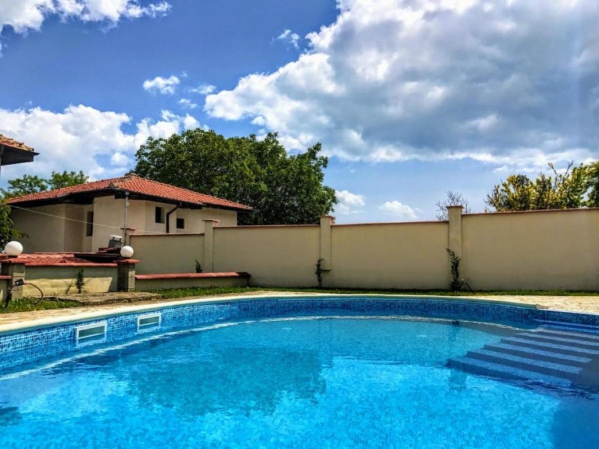 Villa Bianca Balchik Eksteriør billede